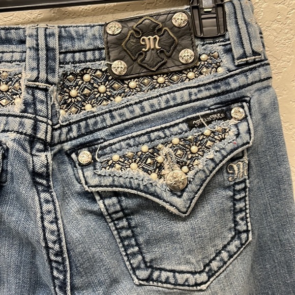 Miss Me Low Rise Bling Pocket Boot Cut Jeans 28 Y2K - Picture 2 of 7